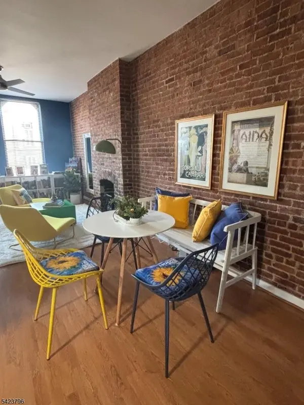 6-16 E Blackwell St Apt 2D #2D, Dover Town, NJ 07801