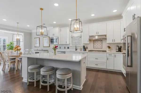 31 Tate Road, Raritan Twp., NJ 08822