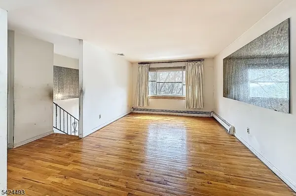 142 Valley View Dr, Rockaway Twp., NJ 07866