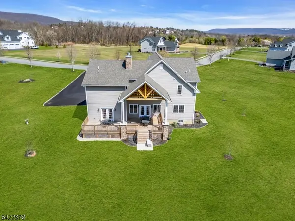 42 Brantwood Ter, Mansfield Twp., NJ 07840