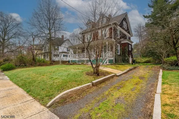 5 Willow St, Cranford Twp., NJ 07016