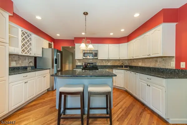 51 Pleasant Hill Rd, Roxbury Twp., NJ 07876