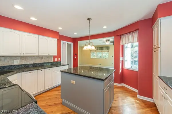 51 Pleasant Hill Rd, Roxbury Twp., NJ 07876