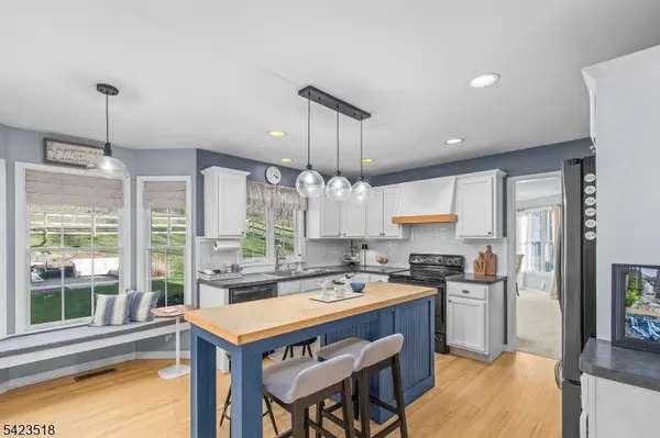 95 County Road 521, Hampton Twp., NJ 07860