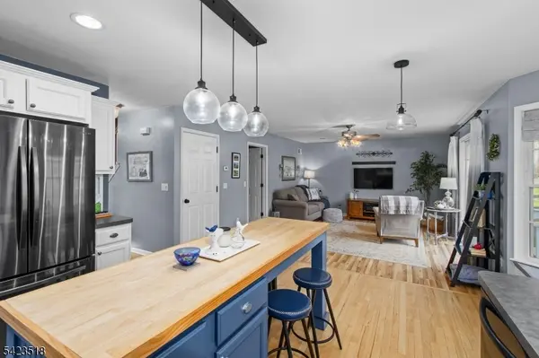 95 County Road 521, Hampton Twp., NJ 07860