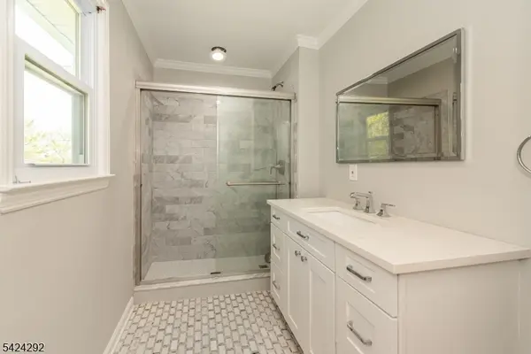 52 Galloping Hill Rd, Bernards Twp., NJ 07920