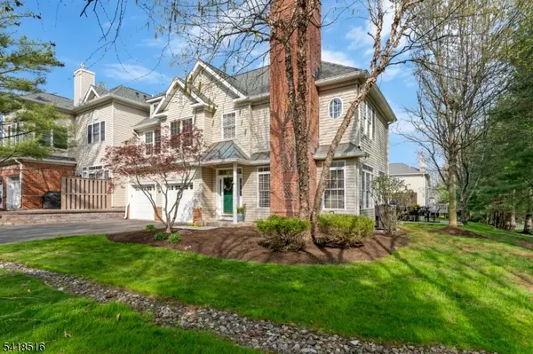 18 Loft Dr, Bridgewater Twp., NJ 08836