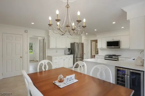 12 Buttonwood Ct, Montgomery Twp., NJ 08502