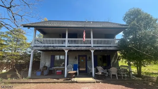 102 S Franklin St, Lambertville City, NJ 08530