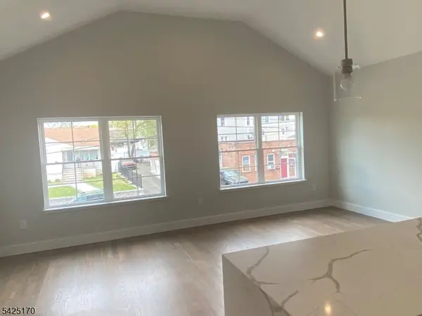 402 Rutgers Ave, Hillside Twp., NJ 07205