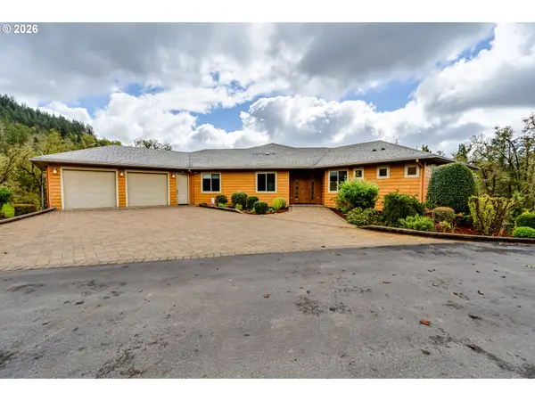 37871 Jasper Lowell RD, Jasper, OR 97438