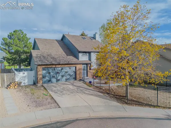 8555 Ilex DR, Colorado Springs, CO 80920