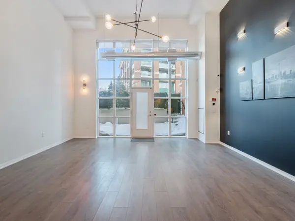 125 Western Battery RD #103, Toronto C01, ON M6K 3R8