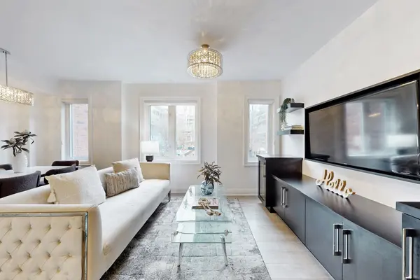 12 Sudbury ST #404, Toronto C01, ON M6J 3W7