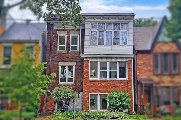 233 Borden ST #Main Level, Toronto C01, ON M5S 2N5