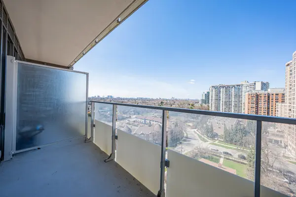 75 Canterbury PL #1515, Toronto C07, ON M2N 0H8