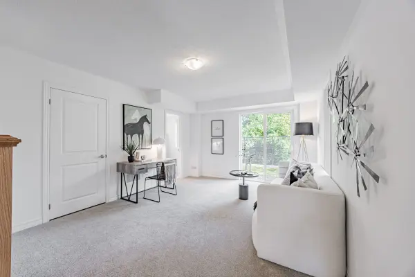 127 Pidgeon ST, Toronto E04, ON M1L 0J3