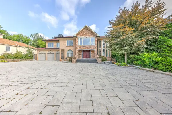 40 Garden AVE, Richmond Hill, ON L4C 6L9