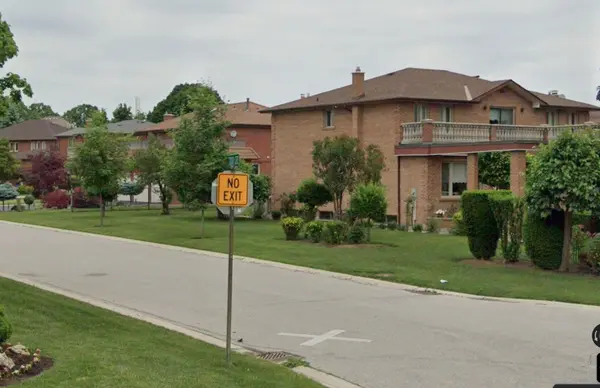 46 Dorengate DR, Vaughan, ON L4L 3H1