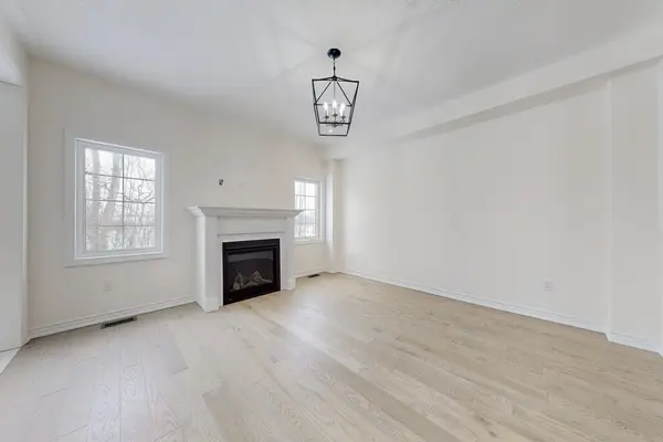 129 Cliff Thompson CRES, Georgina, ON L0E 1R0