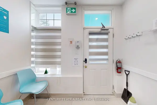 17 Cathedral High ST, Markham, ON L6C 0N9