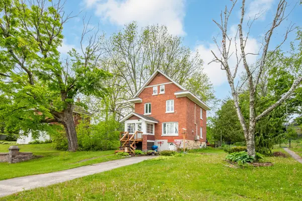 746 Sixth AVE, Tay, ON L0K 1R0