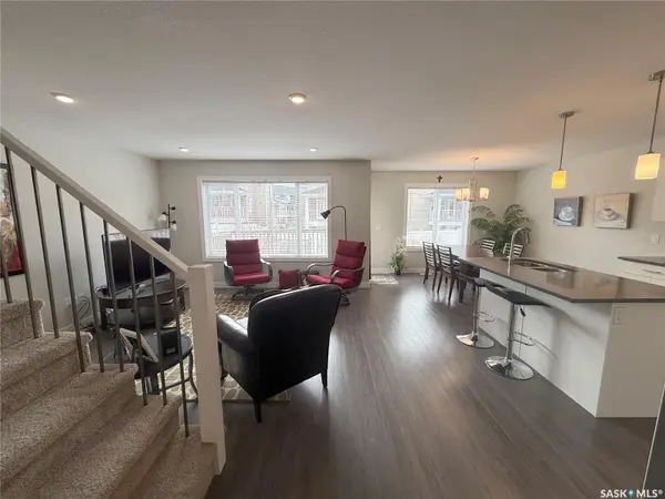 1061 Kolynchuk CRESCENT, Saskatoon, SK S7T 0V7