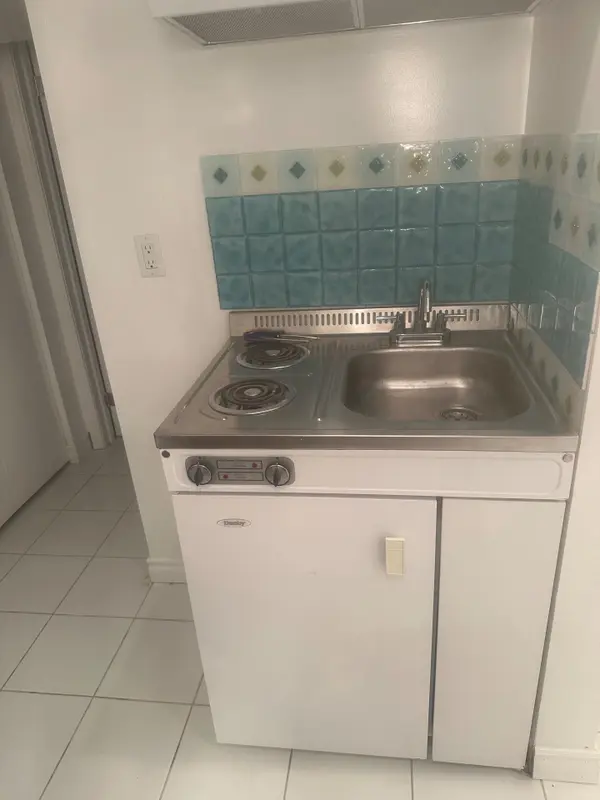 Toronto W02, ON M6H 1P8