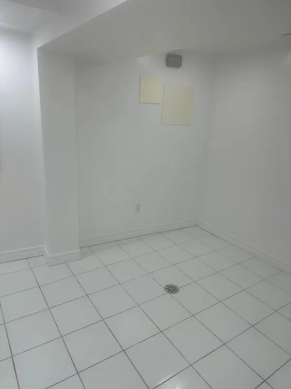 Address not disclosed, Toronto W02, ON M6H 1P8