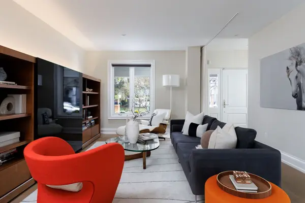 103 Galley AVE, Toronto W01, ON M6R 1H2