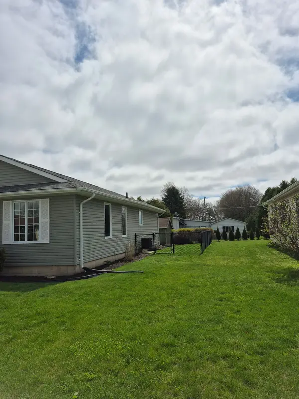 459 Richard CRES, Strathroy-caradoc, ON N7G 3P4