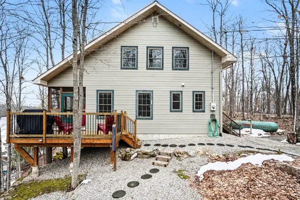 200 Walnut Point RD, Rideau Lakes, ON K0G 1E0