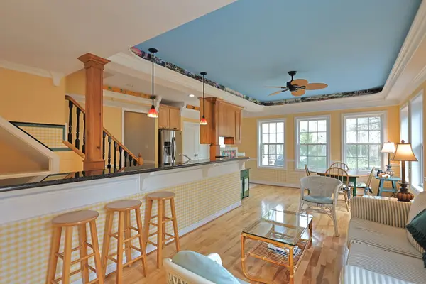 5 PHILLIP ST, South Huron, ON N0M 1T0