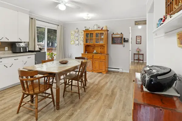 192 George ST, South Bruce Peninsula, ON N0H 2T0