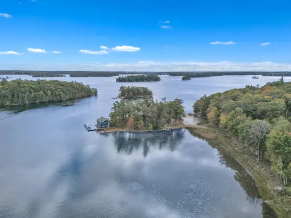 1 BABY TAR IS, Front Of Leeds & Seeleys Bay, ON K0E 1L0