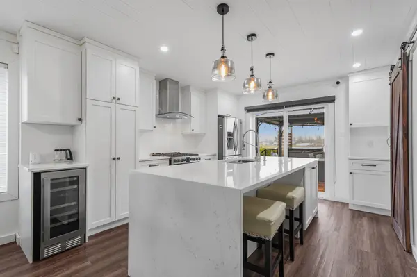 829 Nelson ST W, Hawkesbury, ON K6A 3T3