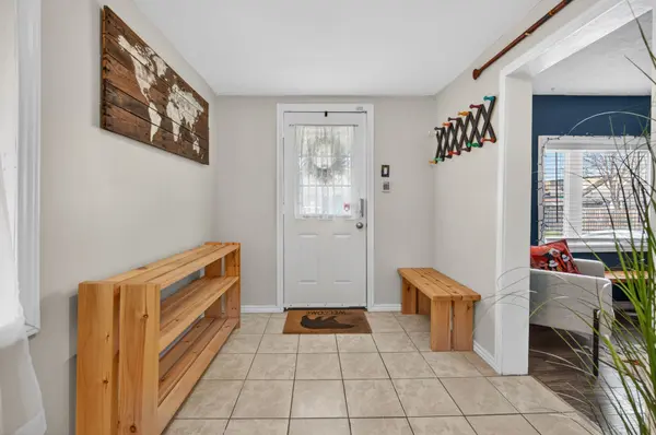 30 Cambridge AVE, Hamilton, ON L8H 1T5