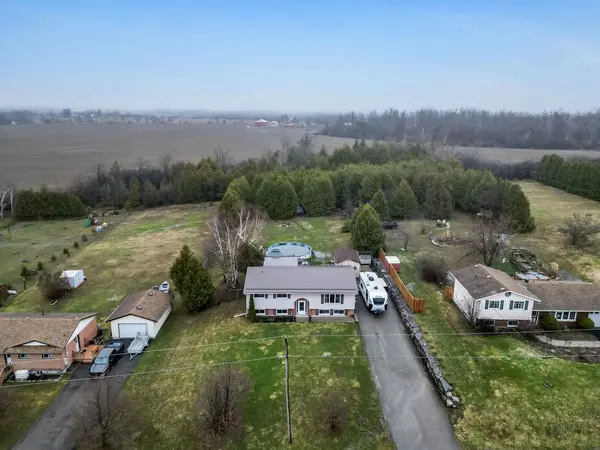 29 Grandview DR, Kawartha Lakes, ON K0L 2W0