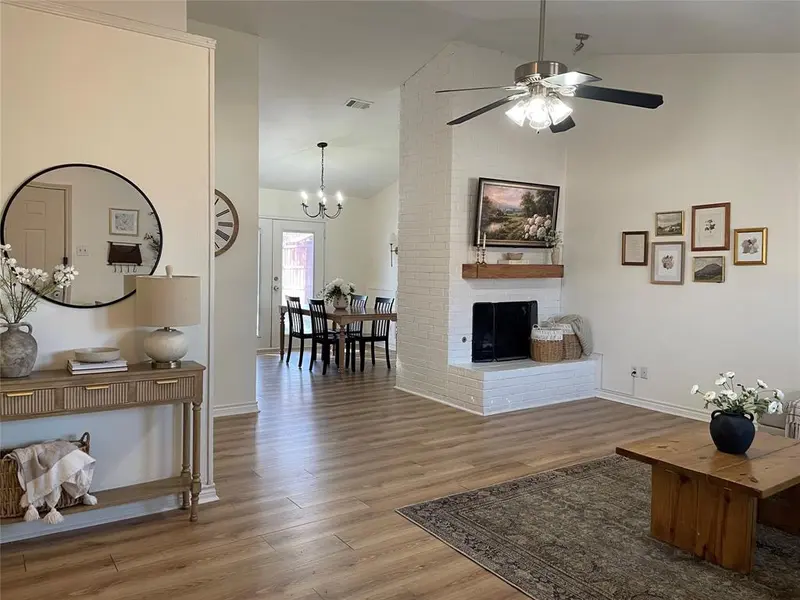 3801 Lofland Lane, Rowlett, TX 75088