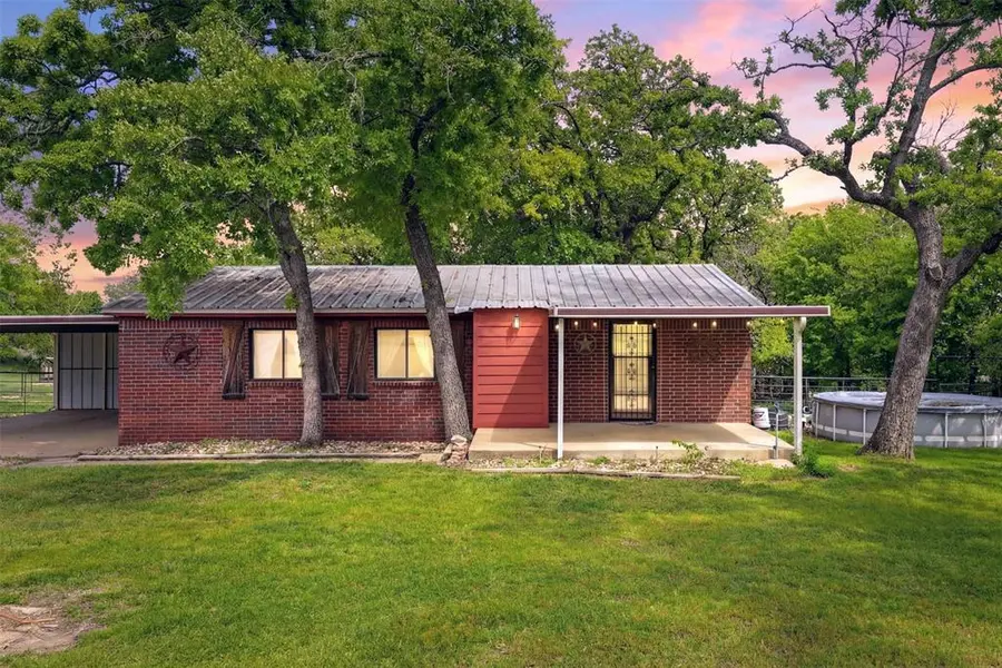 591 Mcfarland Lane, Weatherford, TX 76088