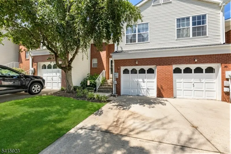 28 Garfield Way, Montgomery Twp., NJ 08540