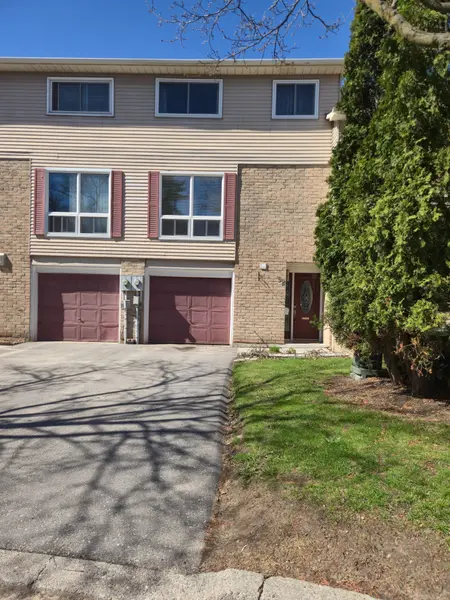 1133 Ritson RD N #92, Oshawa, ON L1G 7T3