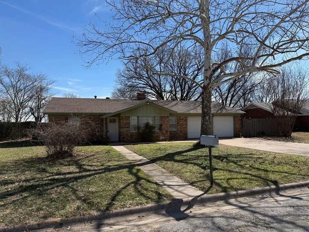 1307 Rock Street, Bowie, TX 76230