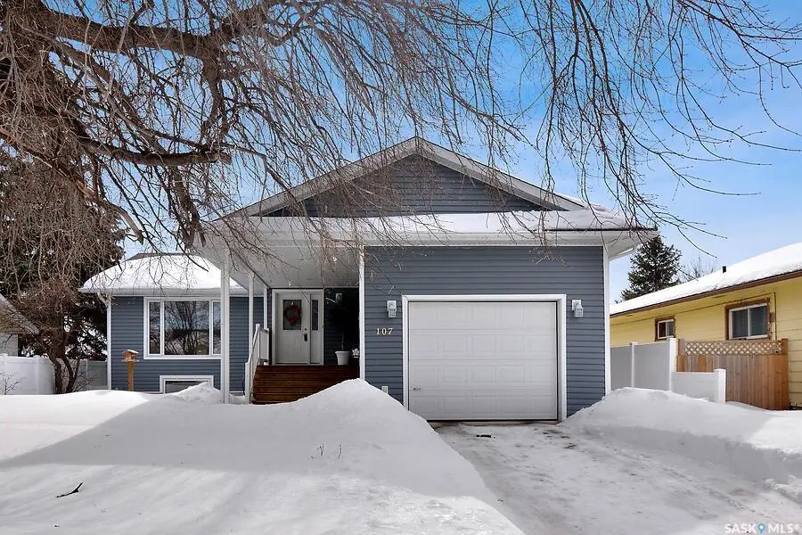 107 3rd STREET S, Wakaw, SK S0K 4P0