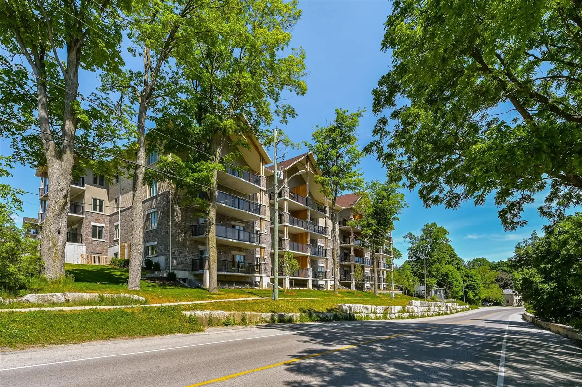 19 Stumpf ST #201, Centre Wellington, ON N0B 1S0