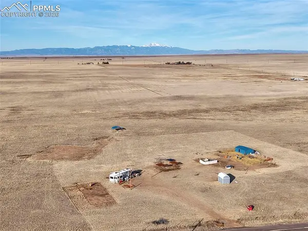 9800 BOONE RD, Yoder, CO 80864