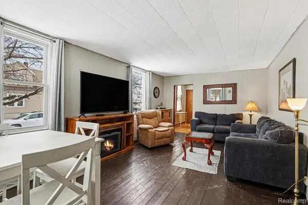 1101 S Farragut ST, Bay City, MI 48708