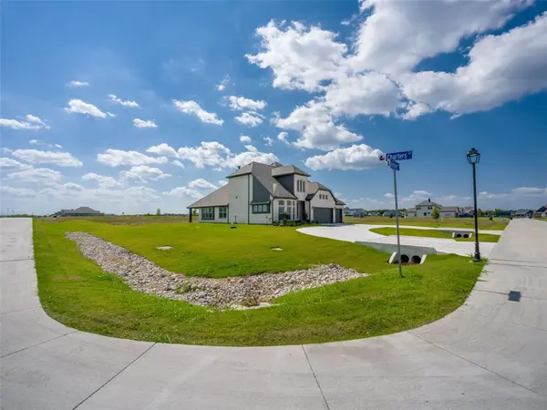 1112 Archives Avenue, Nevada, TX 75173