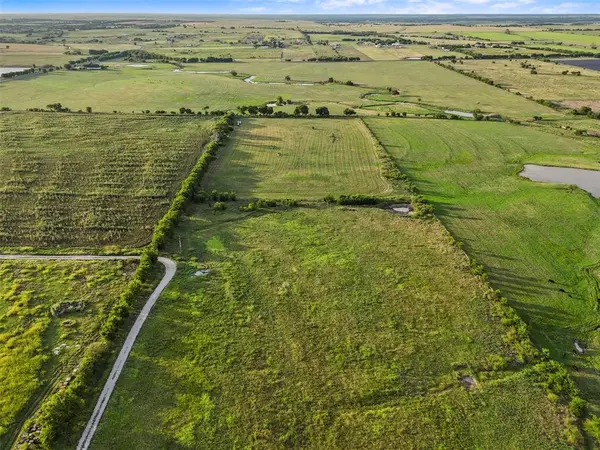 16384 FM  1173, Krum, TX 76249