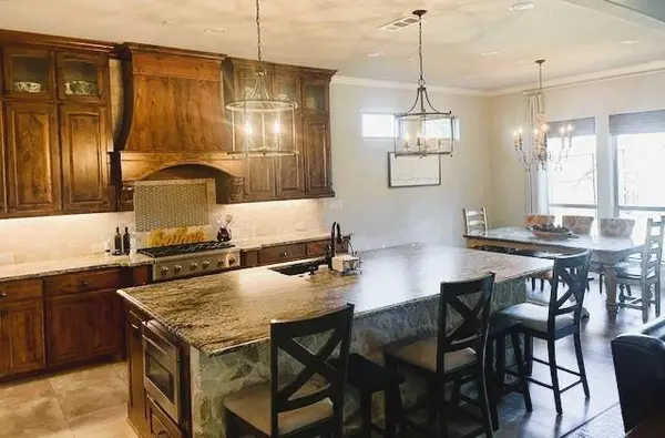 6448 Hawks Ridge Drive, North Richland Hills, TX 76182